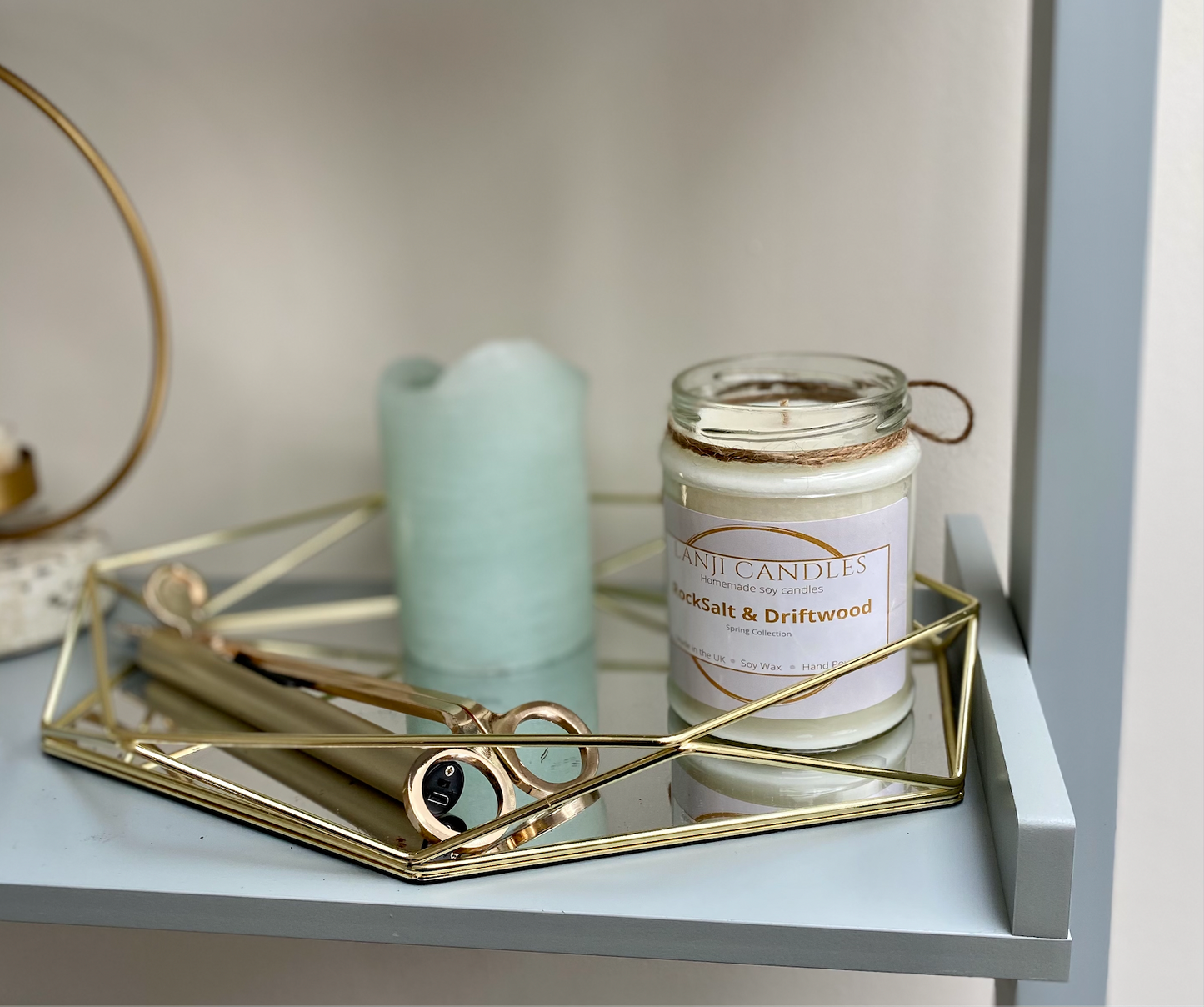 Rock Salt & Driftwood Scented Soy Wax Candle - Lanji Candles