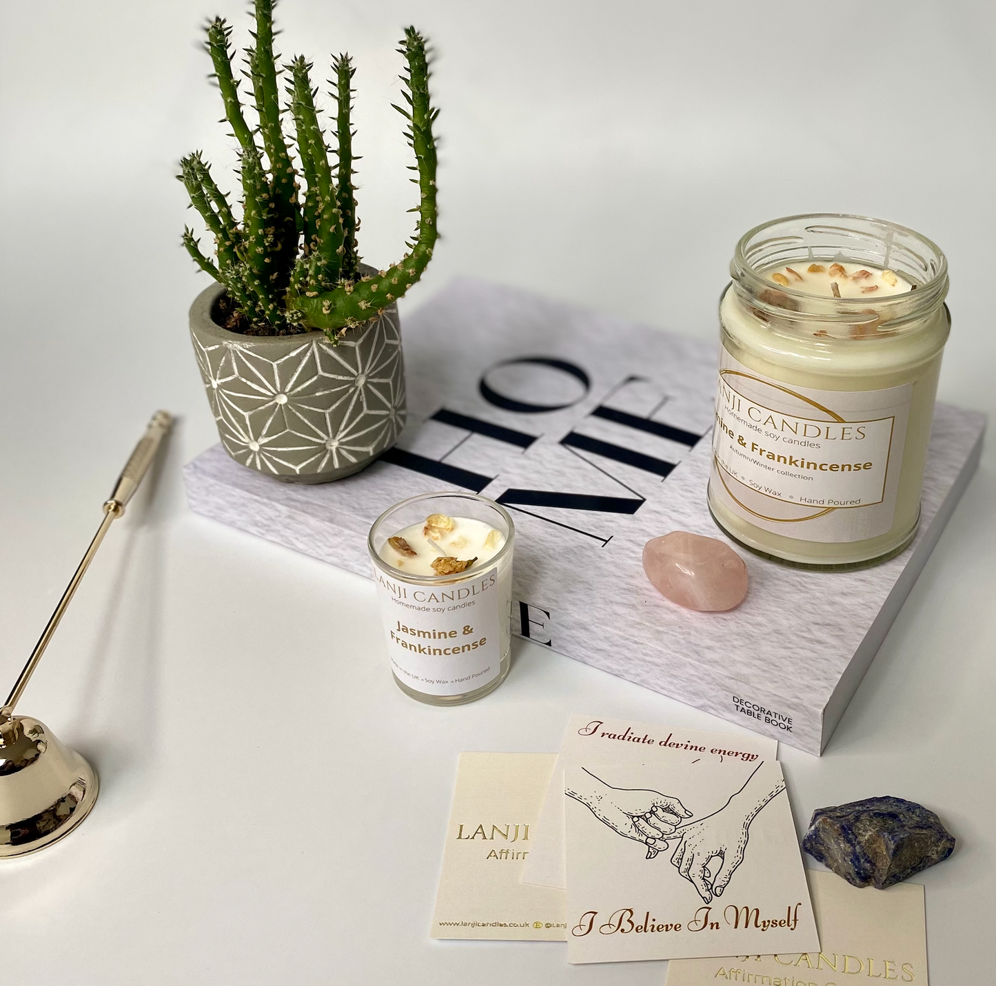 Jasmine & Frankincense Scented Soy Wax Candle | Seasonal Collection