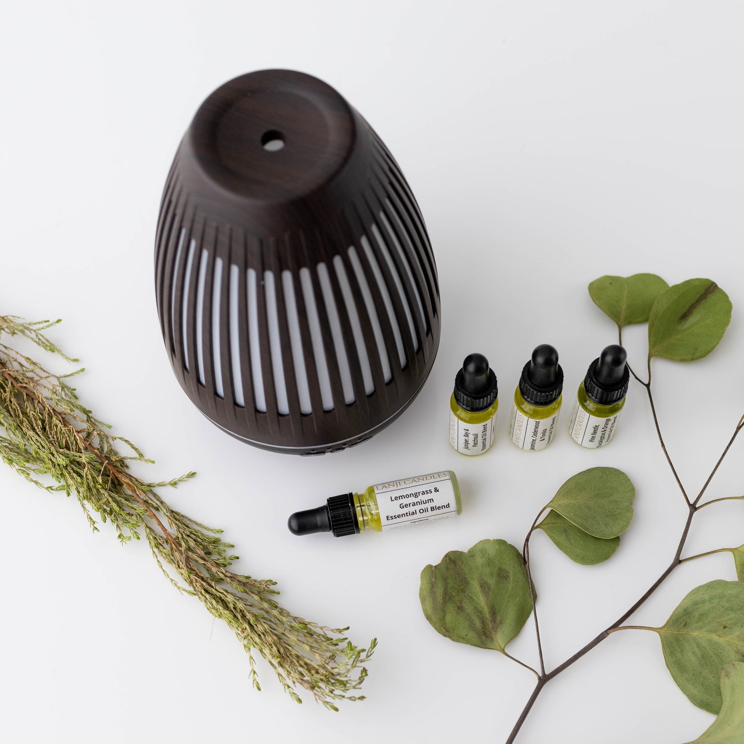 LED Ultrasonic Diffuser & Essential Oil Gift Set