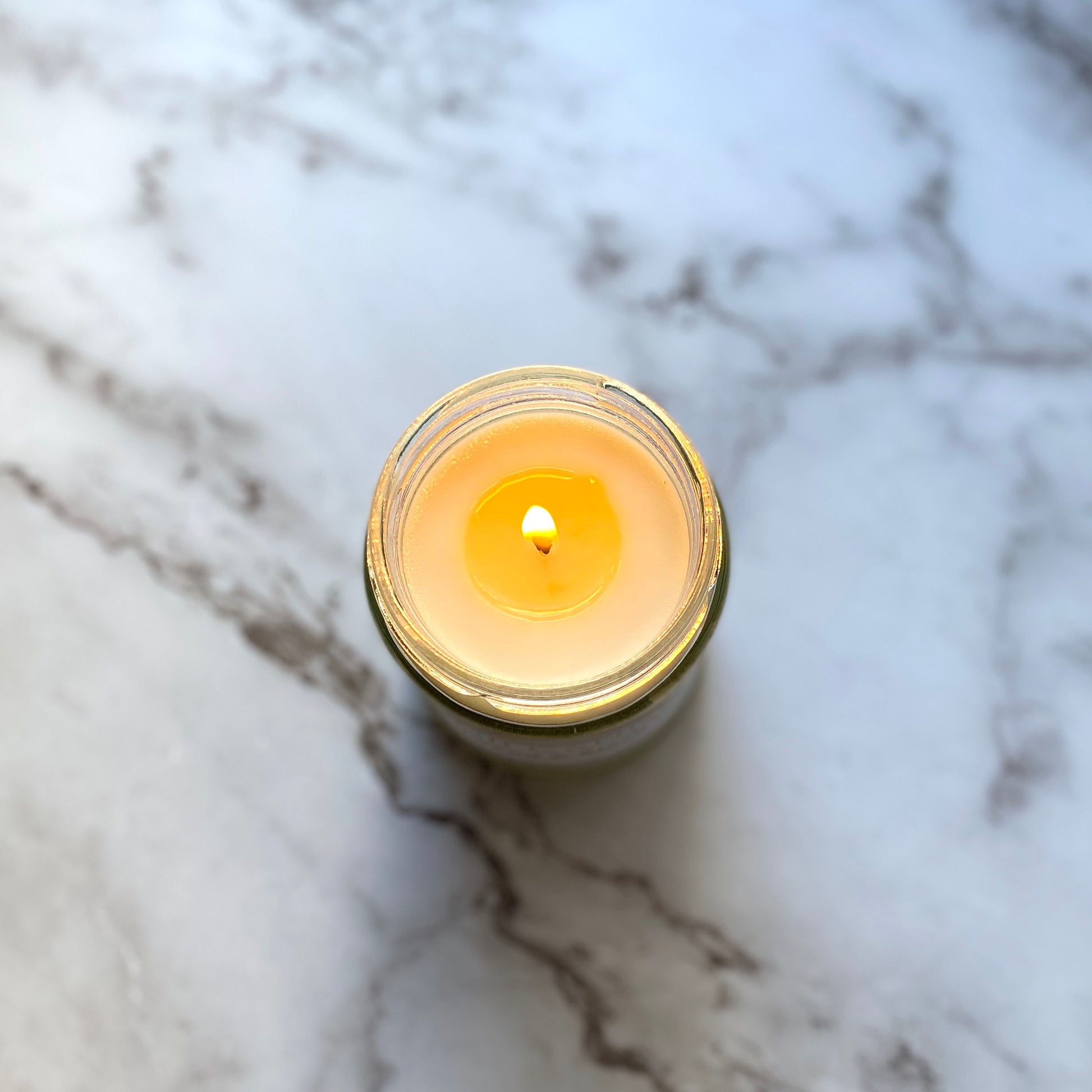 Sandalwood & Black Pepper Scented Soy Wax Candle. - Lanji Candles