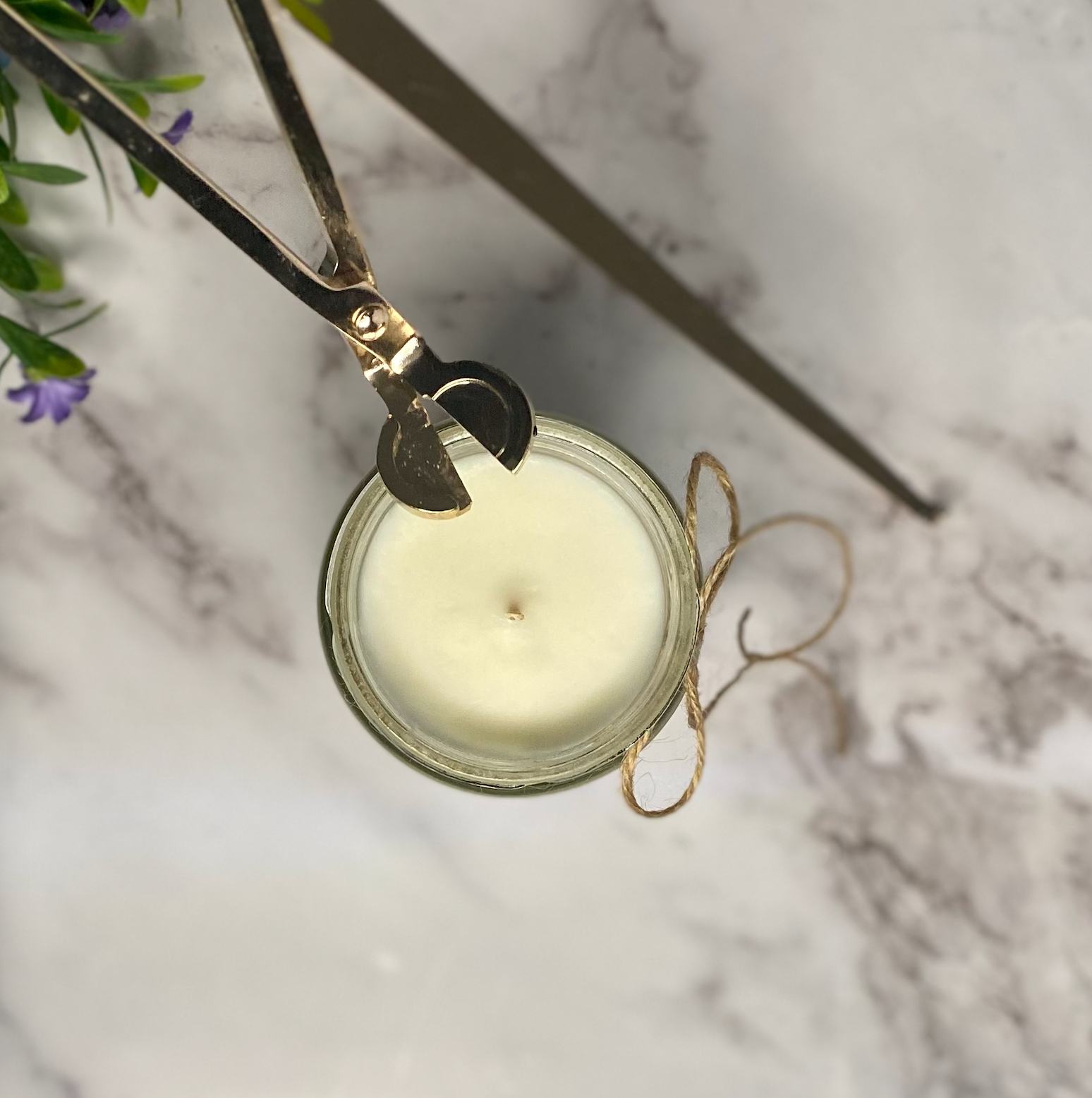 Sweet Pea & Rose Scented Soy Wax Candle - Lanji Candles