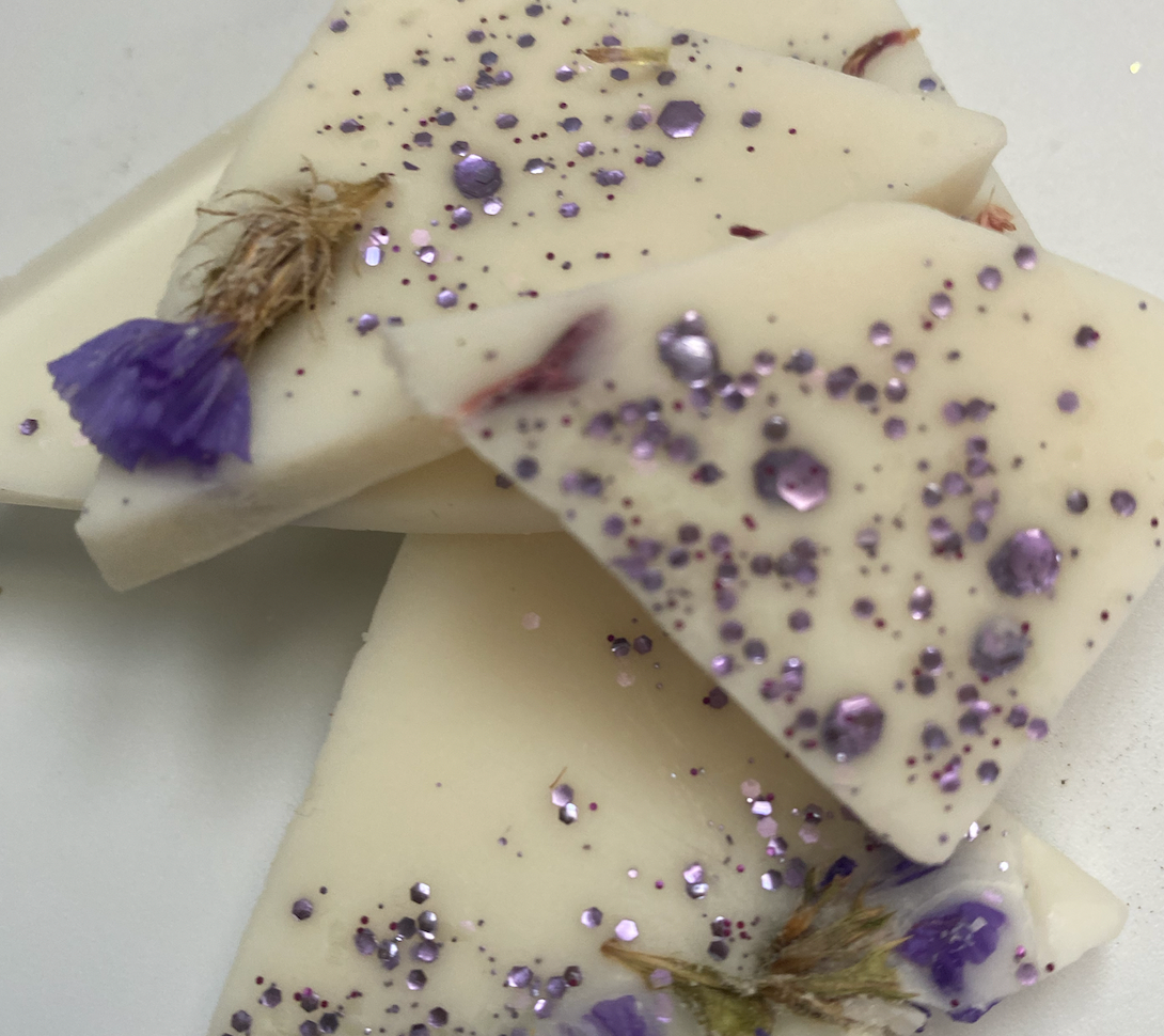 Essential Oil Wax Melt Brittle