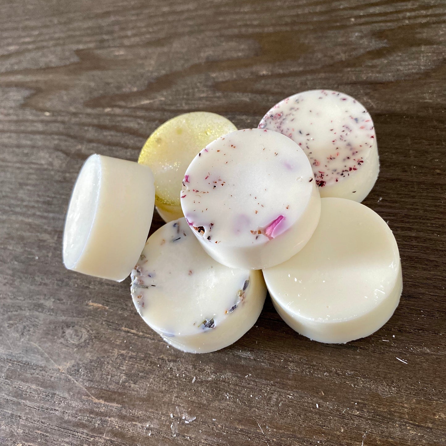 Wax Melts | Large 100% Soy Wax Melts - Lanji Candles